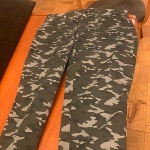 Banana Republic ladies cargo pants
